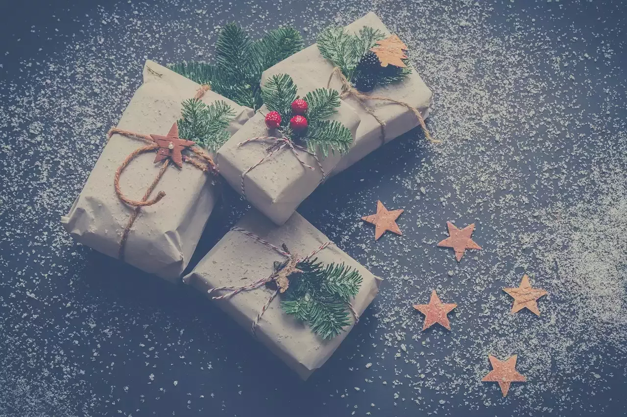 10 Unique DIY Christmas Gift Ideas