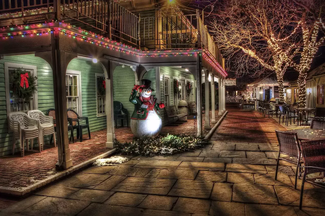 7 International Christmas Traditions to Discover